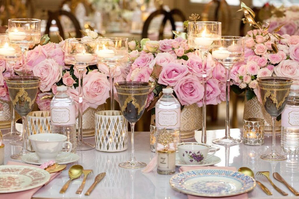 DropContractor's Portfolio 12 DropContractor's Portfolio Some of the projects listed below have had certain information altered due to NDAs, client requests, and overall project protection.